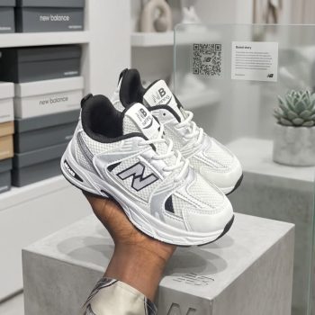 Chaussure paies basket pour enfants